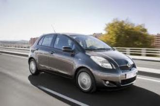 Toyota Yaris 1.0 5dr